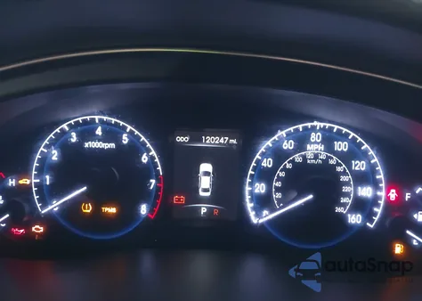 2013 Hyundai Genesis 3.8 z USA, uszkodzony, nr VIN KMHGC4DD5DU224997